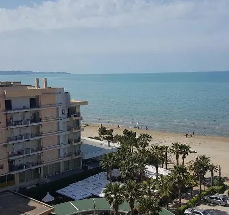 Blue Marine Durrës